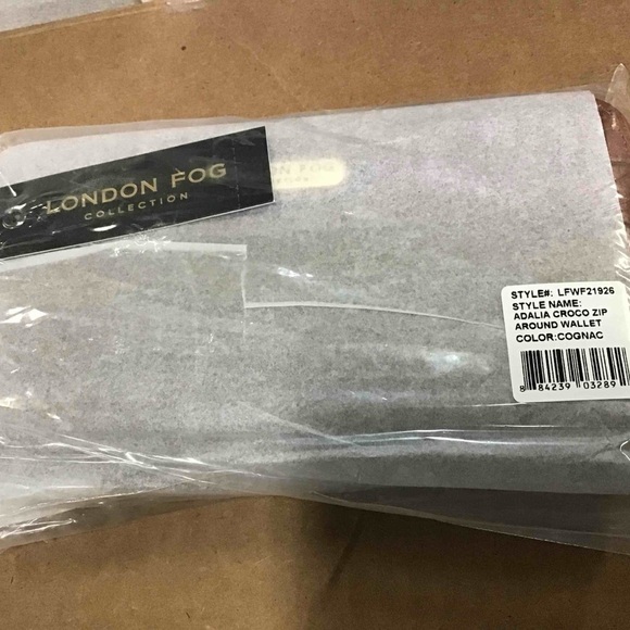 London Fog Brown Croc-Embossed Wristlet - Picture 2 of 3